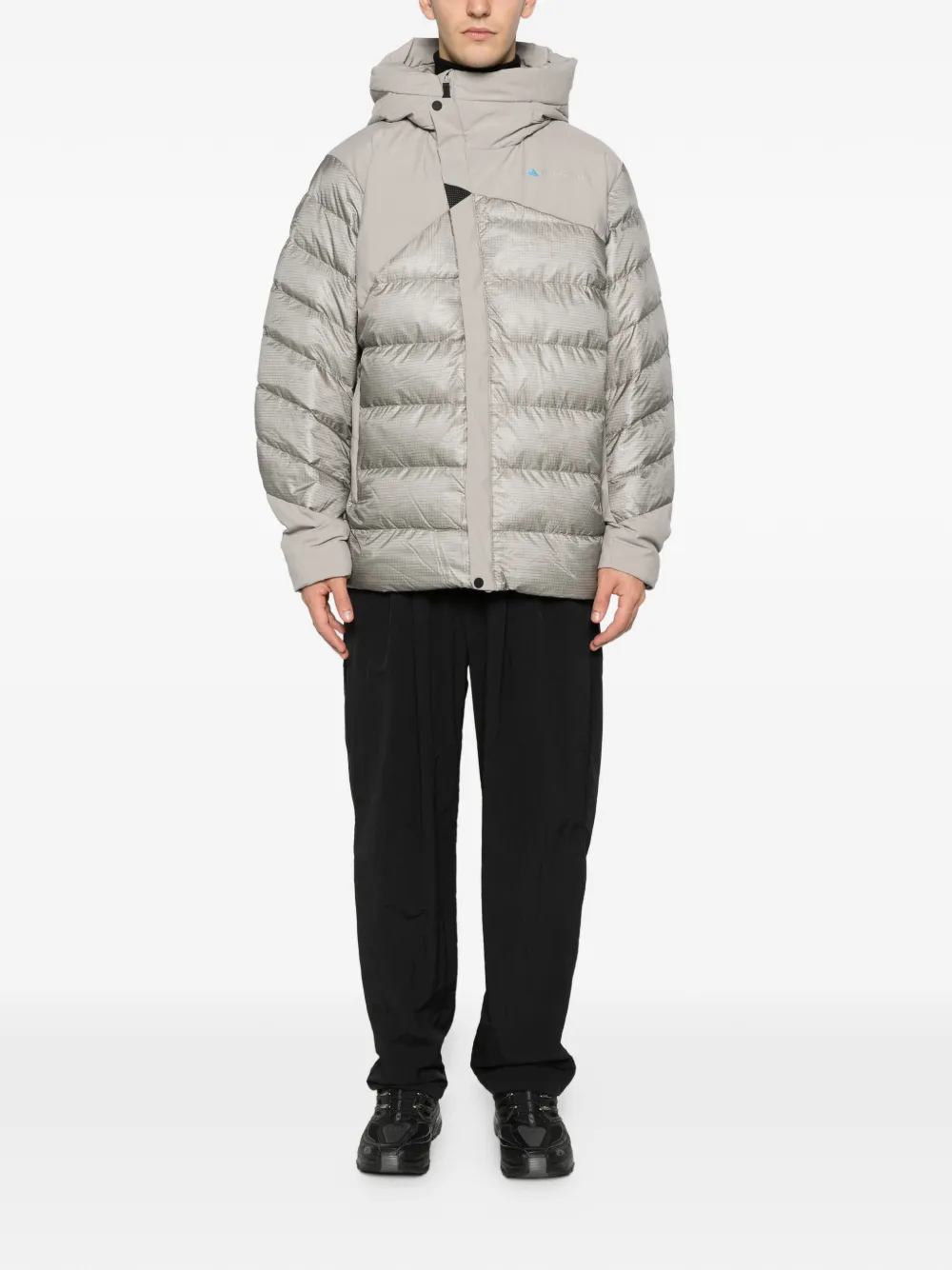 Klättermusen Rå hooded jacket | Chamarras con plumón y capitonadas | Image 2