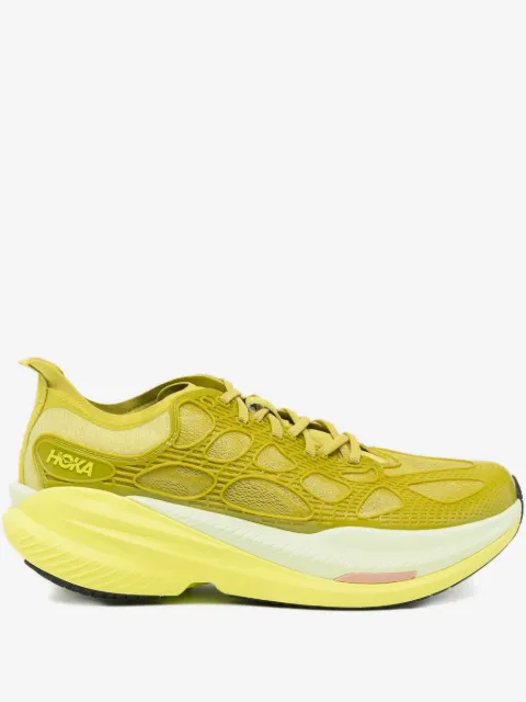 HOKA baskets Mach x Caged