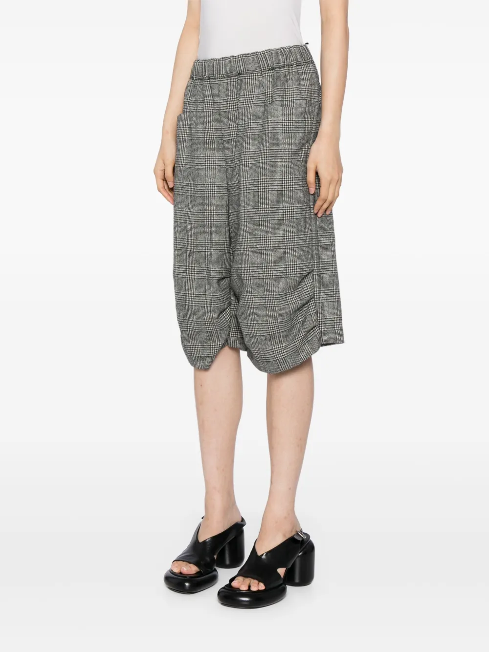Noir Kei Ninomiya Shorts met pied-de-poule print Zwart
