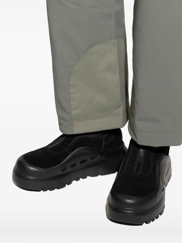 UGG ジップ スエードスニーカー | ブラック | FARFETCH JP