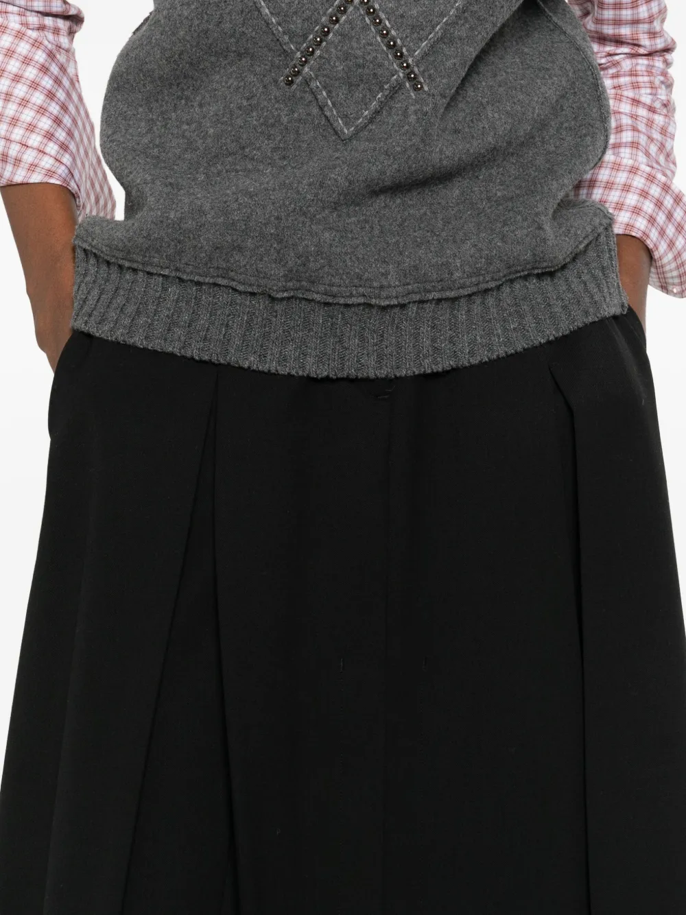 N°21 Pleated Skirt In Black
