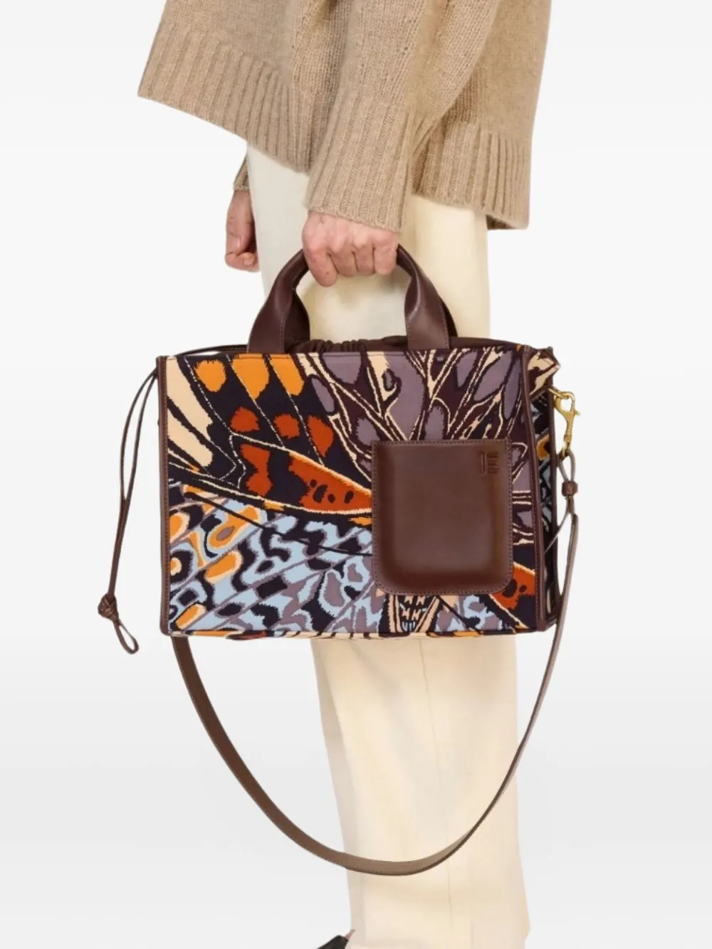 Inoui Editions Tas met vlinderprint en zak - Bruin