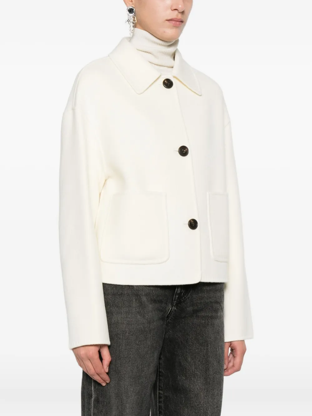 Arma Wollen jack met knopen Beige