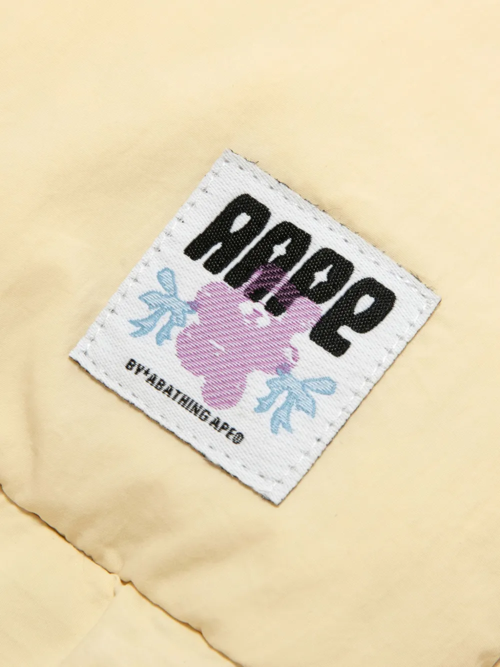 AAPE BY *A BATHING APE Moonface donsjack Geel