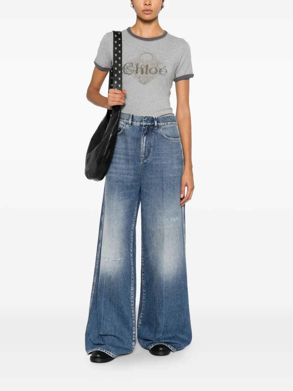Chloé Logo Detail T-shirt In Gray