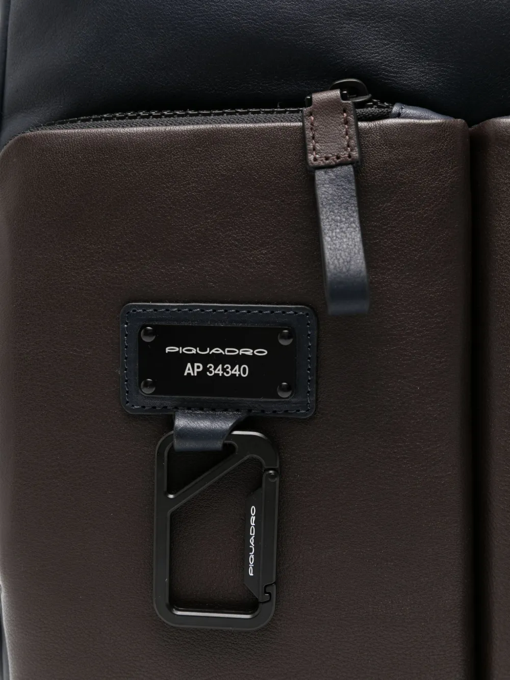 PIQUADRO Rugzak met logoplakkaat Bruin