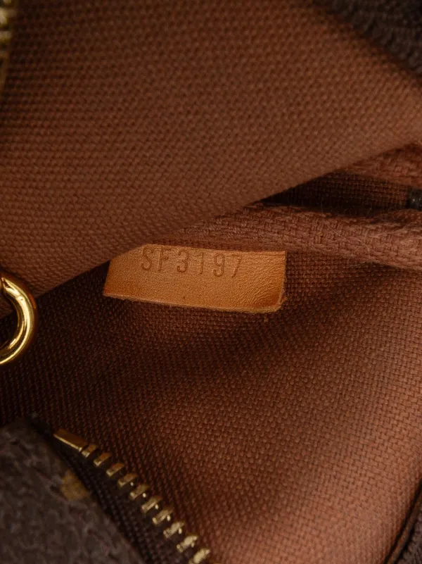 Louis Vuitton Pre-Owned 2017 Monogram Giraffe Christmas Mini