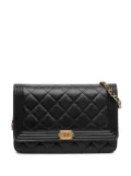 CHANEL Pre-Owned 2015-2016 Quilted Lambskin Boy Wallet On Chain crossbody bag - Black