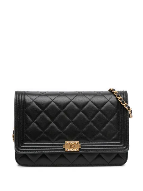 CHANEL Pre-Owned bolsa crossbody Wallet On Chain de piel de cordero capitonada 2015-2016