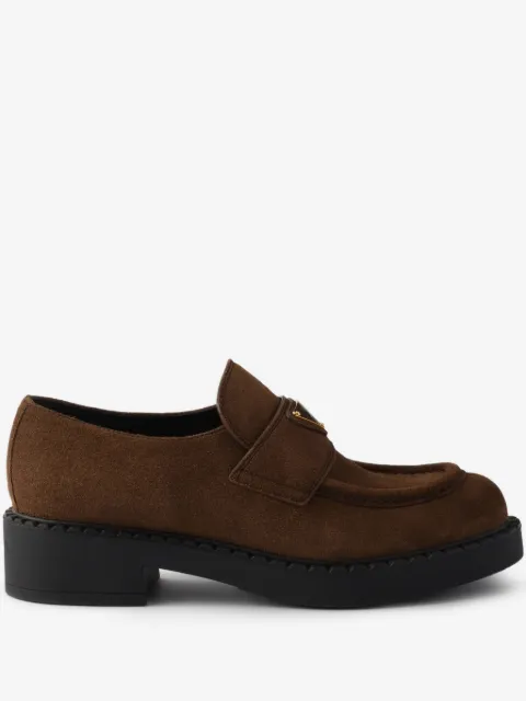 Prada スエード ローファー