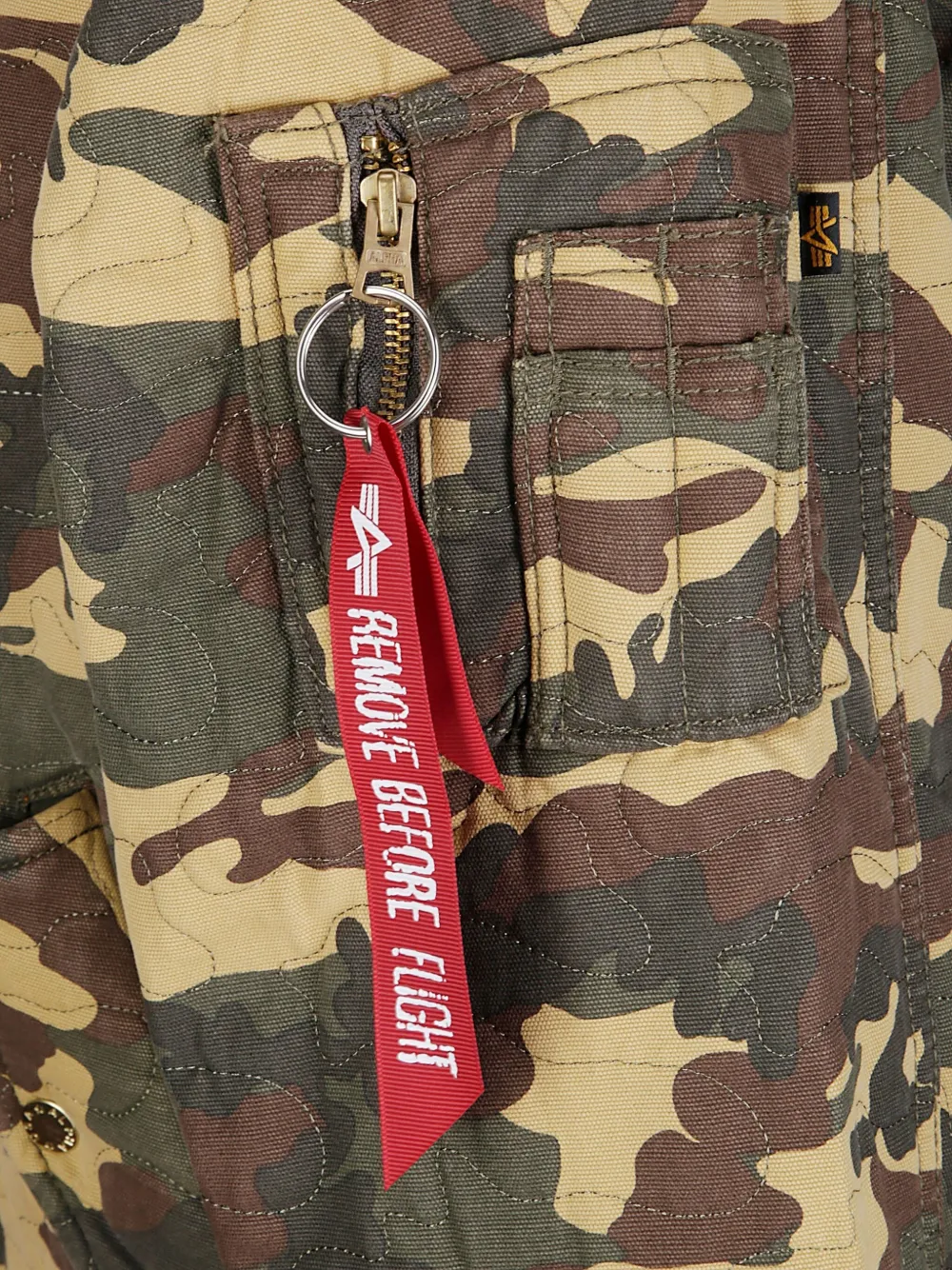 Alpha Industries MA-1 jack met camouflageprint Groen