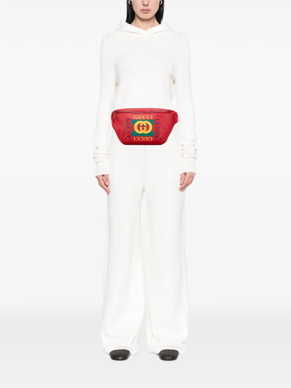 Gucci Pre-Owned 2000-2015 Grained Calfskin Logo belt bag | Pre-Owned | Image 2