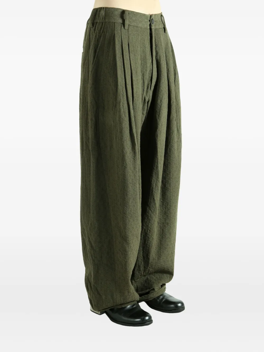 Ziggy Chen Pleated Wide-leg Trousers In Green