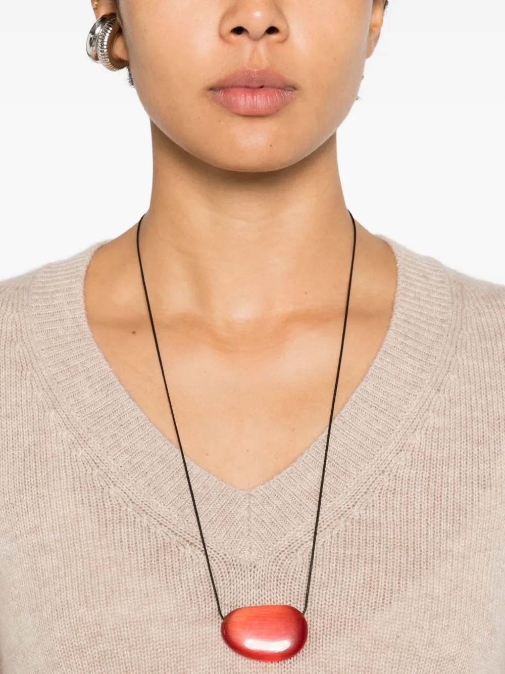 Hemisphere V-neck Curved Hem Sweater In Neutral