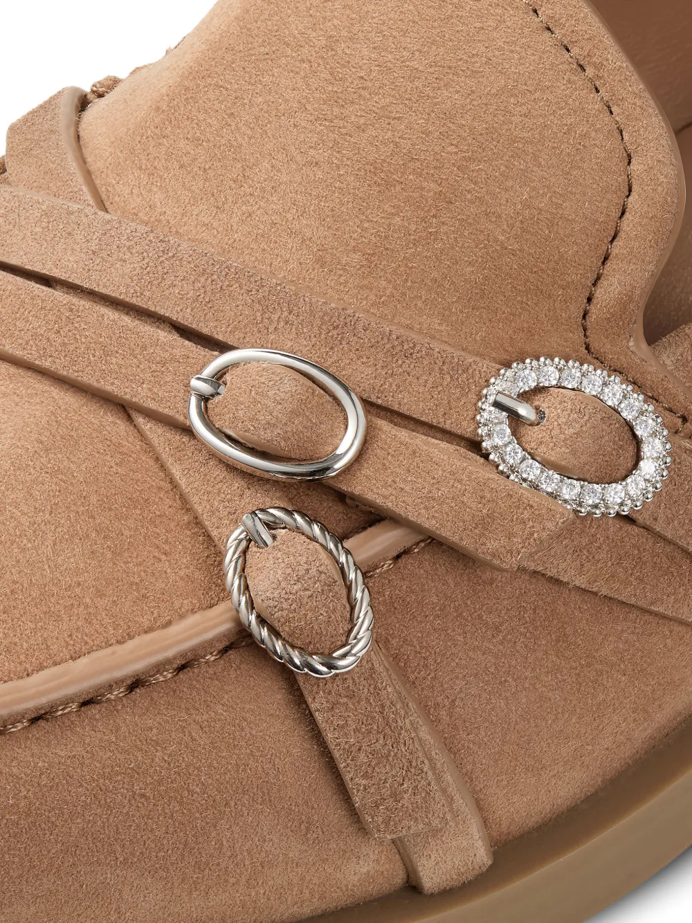 Jimmy Choo Loafers met gesp Beige