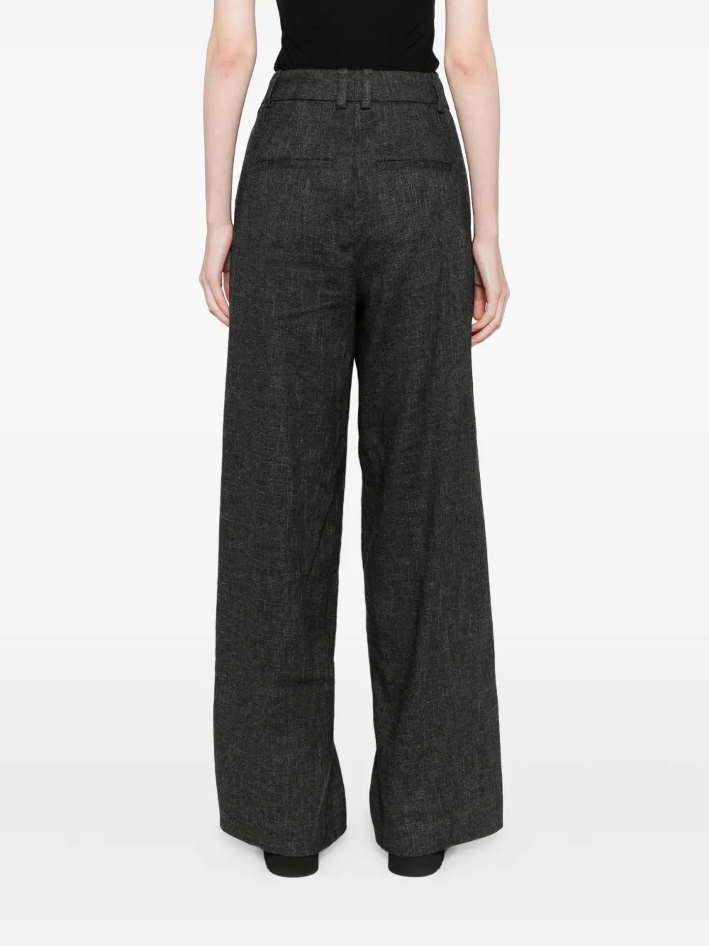 Vince Jaspe Pin-tuck Trousers In Black