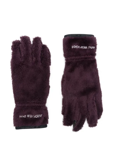 and Wander fleece gloves