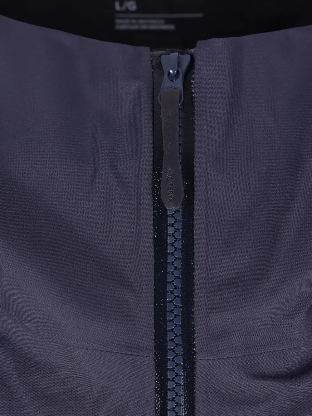  Arc'teryx Beta Logo Hooded Jacket - Blue 