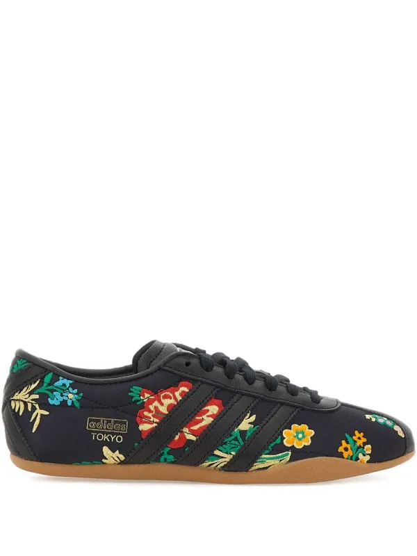 Adidas floral-embroidered lace-up Sneakers | Black | FARFETCH