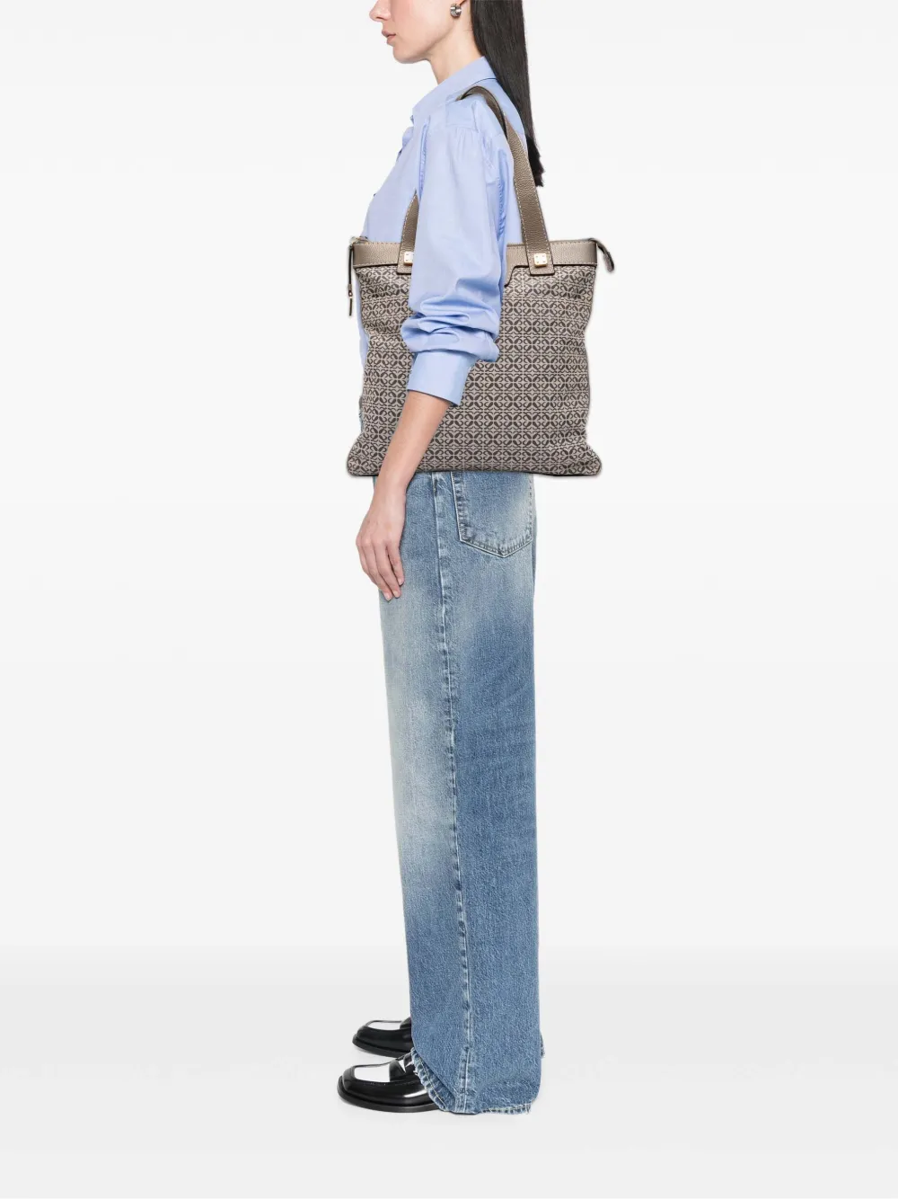 Loewe Pre-Owned 2007 Anagram Canvas tote bag | Pre-Owned | Image 2