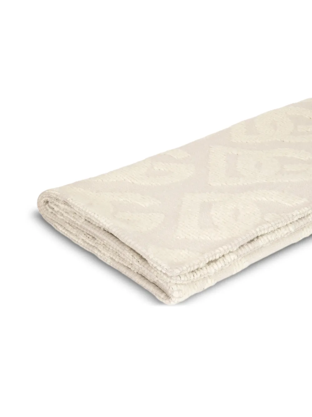 logo-pattern blanket