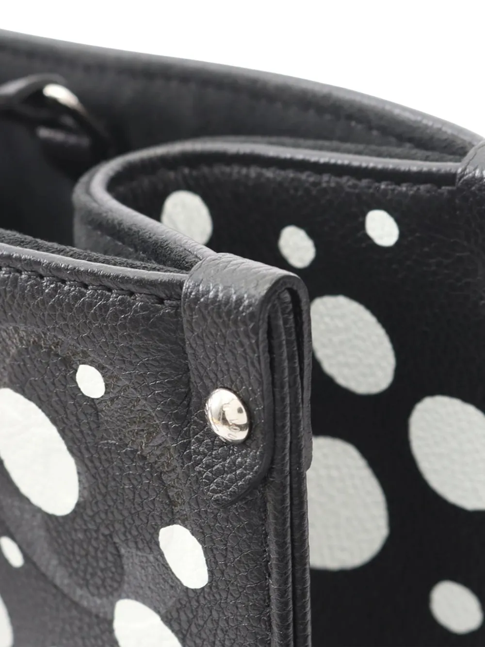 Pre-owned Louis Vuitton 2021-2025 Yayoi Kusama Monogram Giant Empreinte Onthego Mm Satchel In Black
