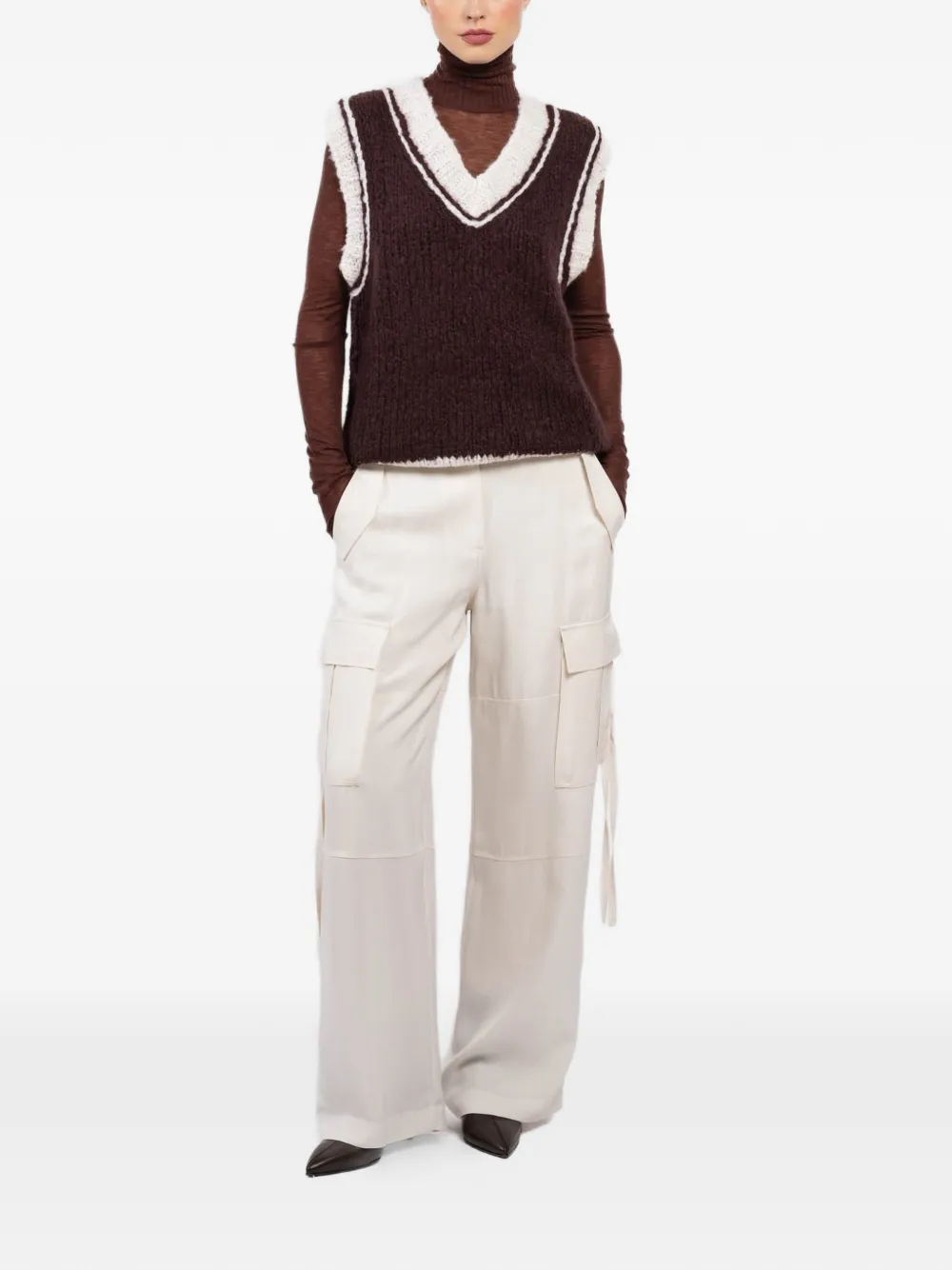  Cuddleup V-neck Striped-pattern Vest - Brown 