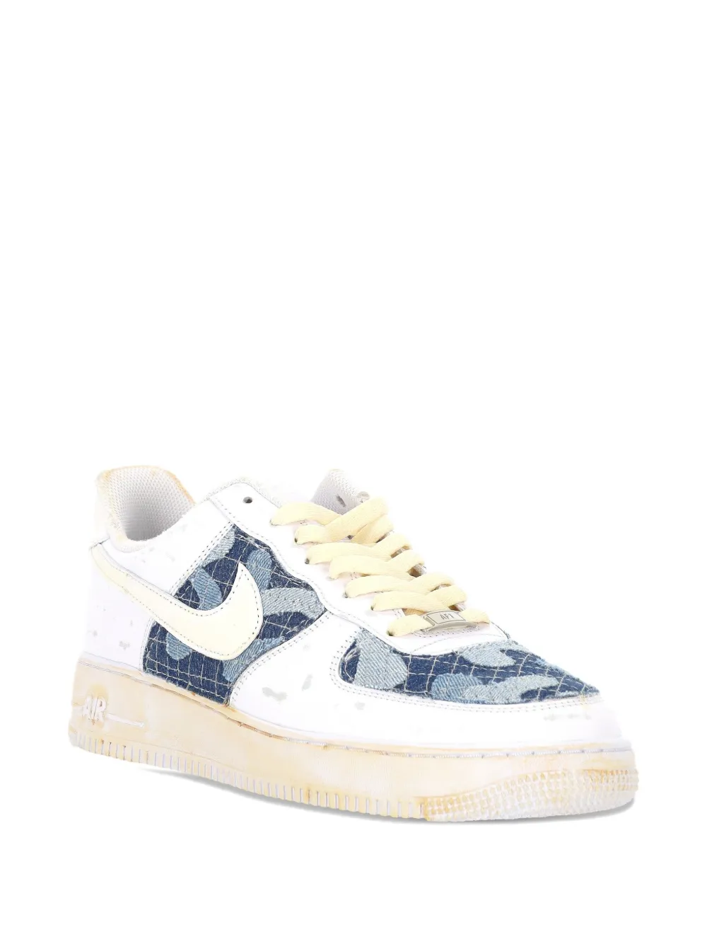 SEDDYS customised Nike lace-up fastening sneakers | Low-Tops | Image 2