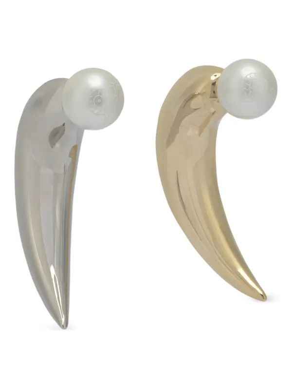 Pucci Horn Pearl-pendant Earring in Silver