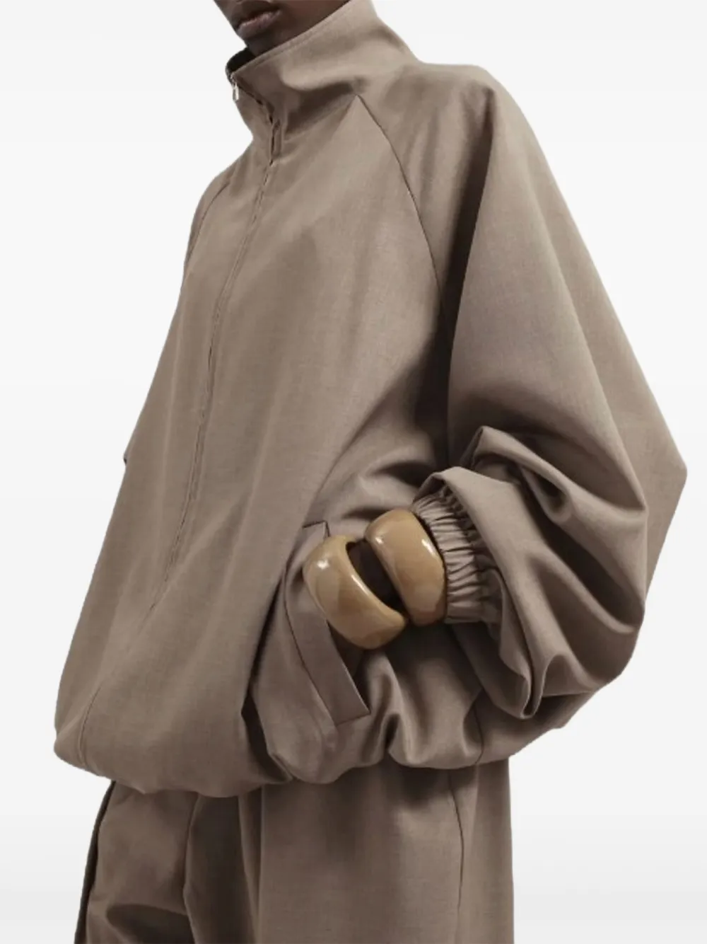 The Frankie Shop Baxter jack met hoge kraag Beige