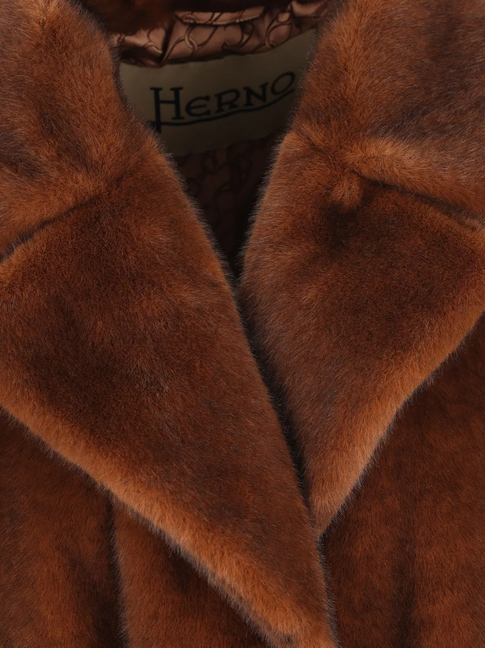 Herno Jas van imitatiebont met ceintuur Bruin