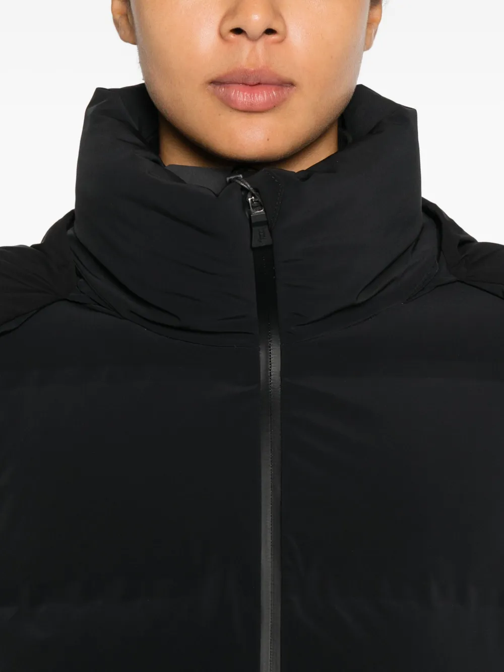 Herno Hooded Zip-up Jacket In Black