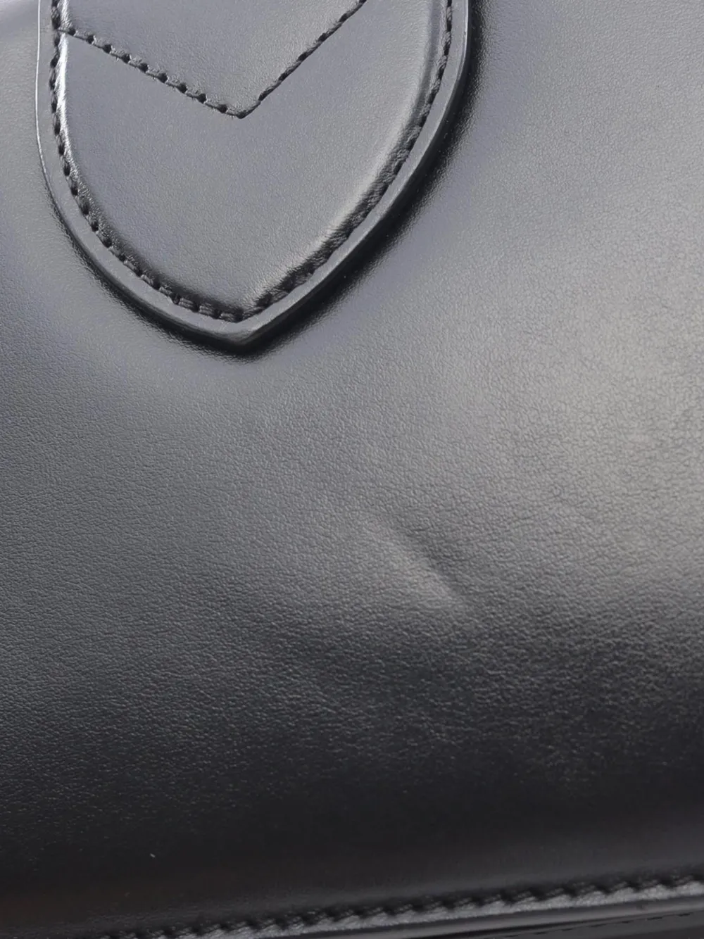 Pre-owned Louis Vuitton 2020 Calfskin Lv Pont 9 Soft Mm Crossbody Bag In Black