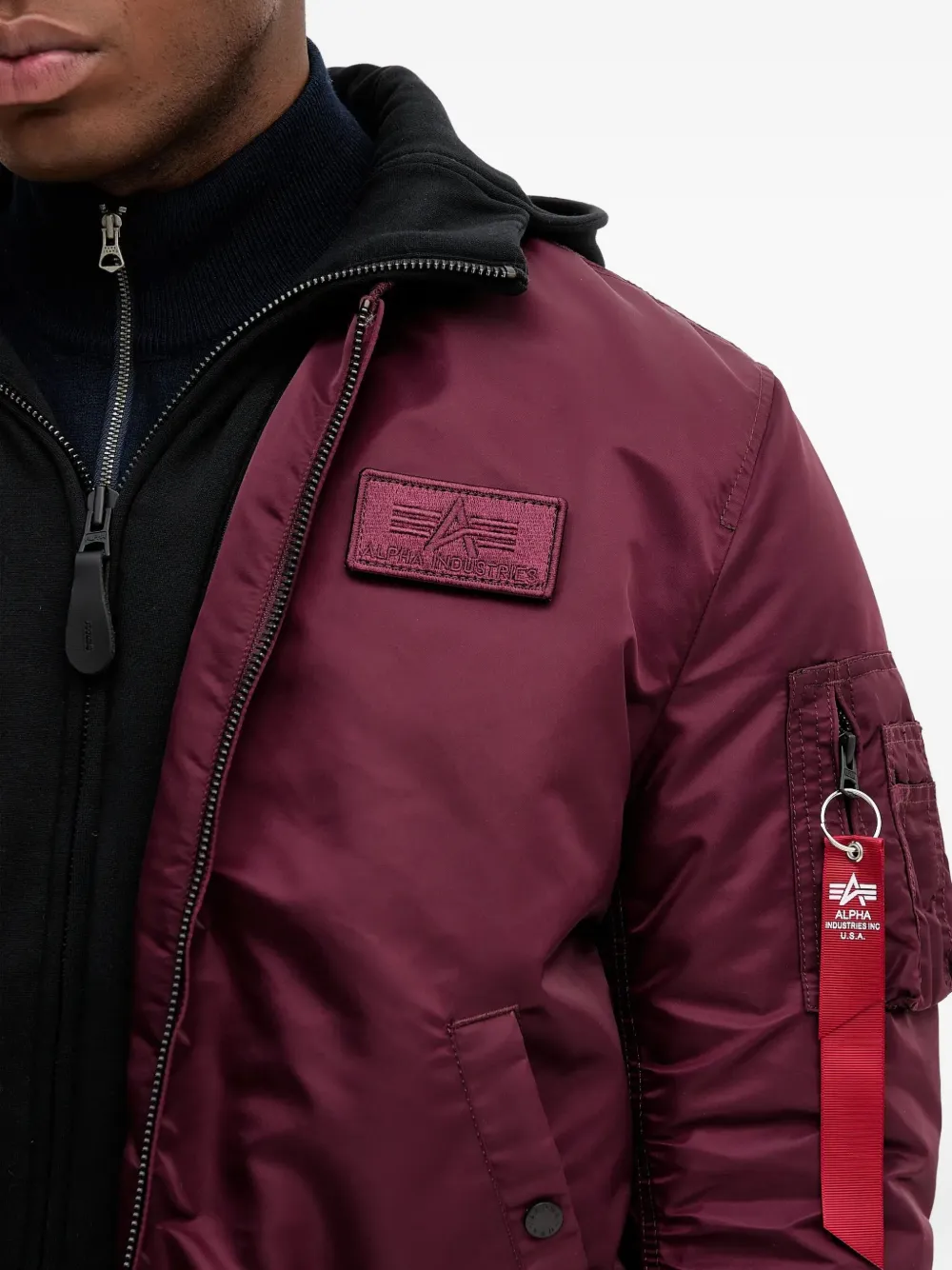 Alpha Industries MA-1 D-Tec bomberjack met capuchon Rood