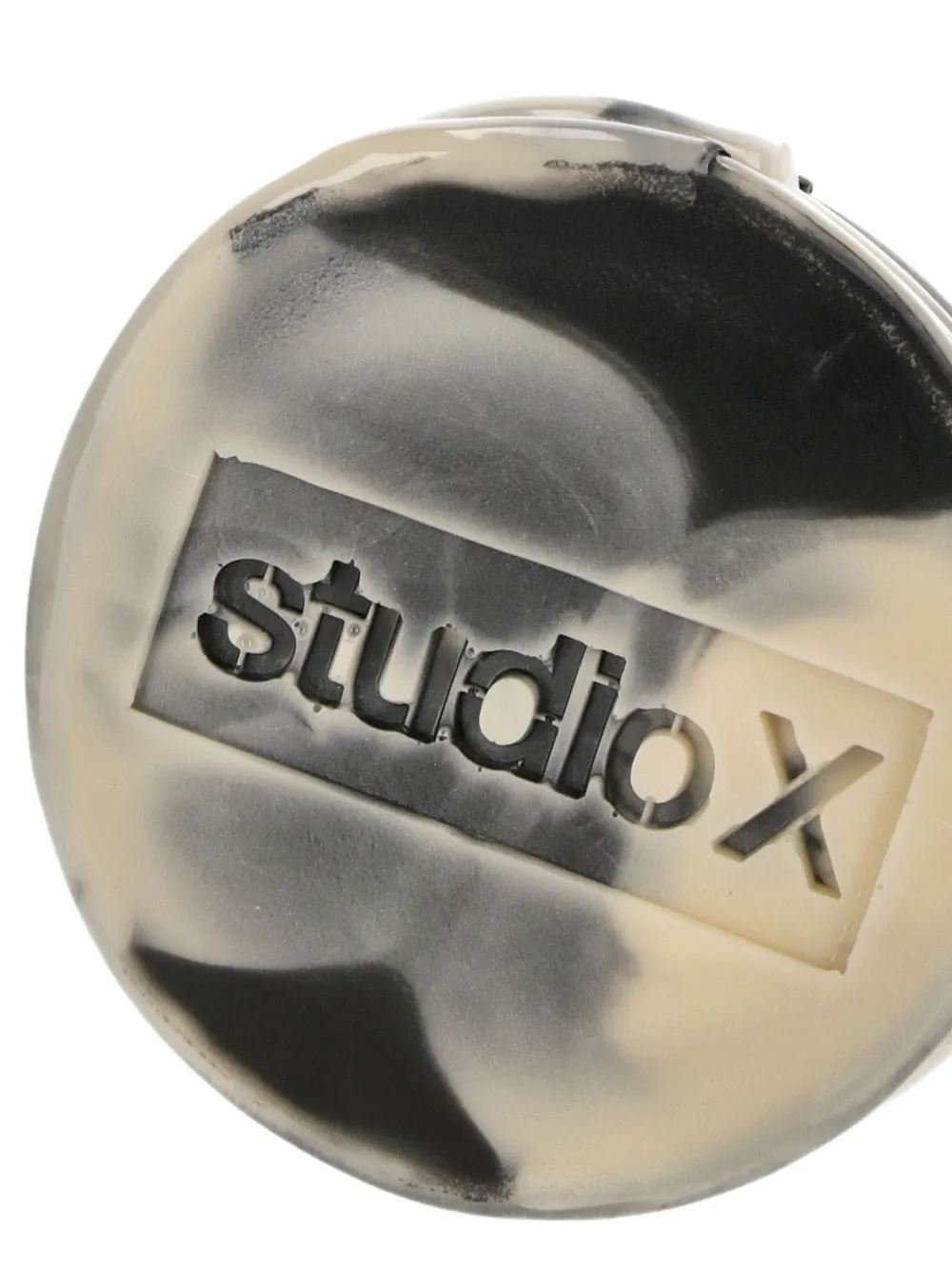 STUDIO X Iris Ashtray vase | Vases | Image 2