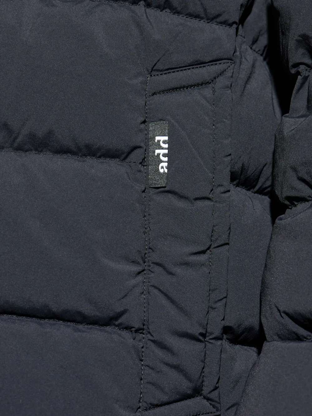 Add Gewatteerde jas met knopen Zwart