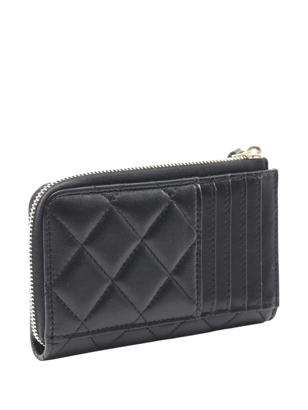 Pre-owned Chanel 2021-2025 Cc Quilted Lambskin Pearl Zipped Card Holder In Black