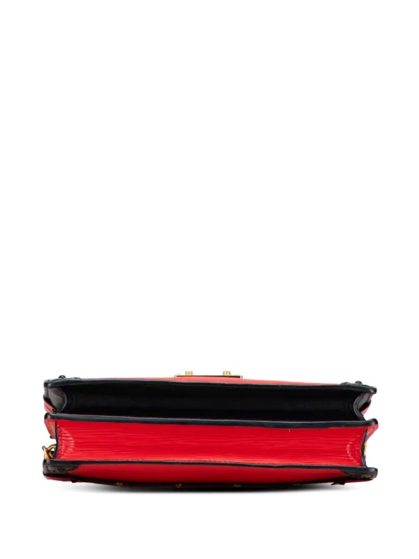Louis Vuitton Pre-Owned 2021-2025 エピ トランク クラッチ