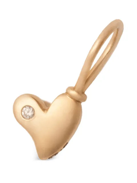 Marla Aaron dije Itty Bitty Heart en oro amarillo de 14kt con diamantes