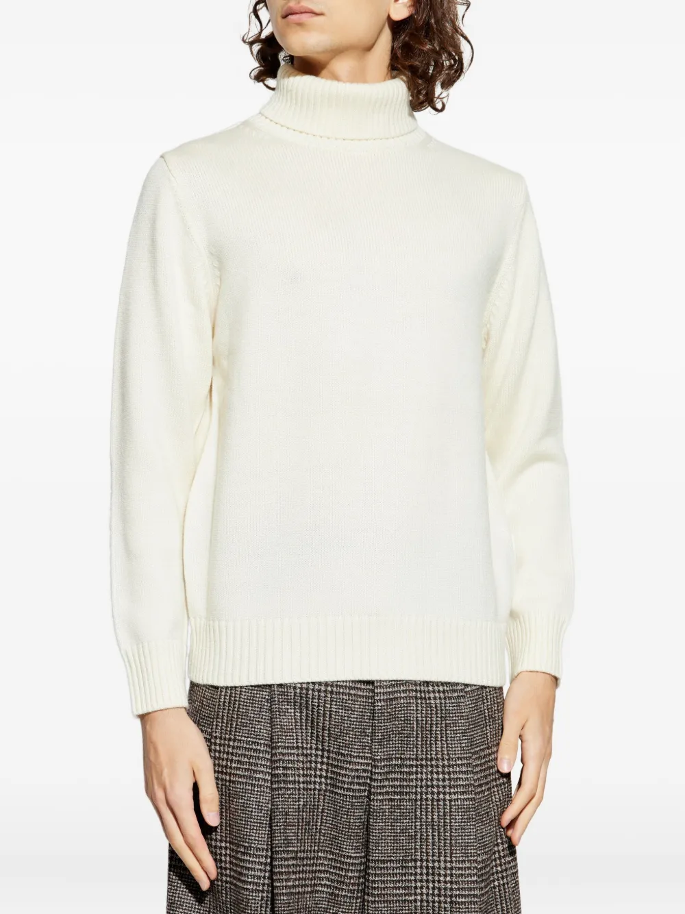 Add Turtleneck Sweater In Neutral