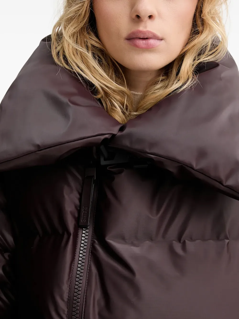 Rains Alta Vision donsjack Bruin