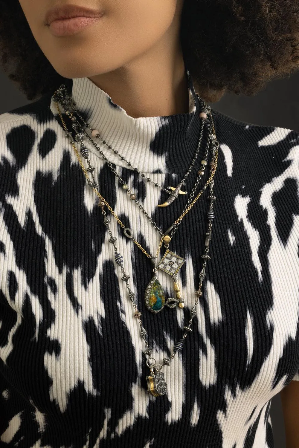 Sevan Bıçakçı Collana in oro giallo 24 carati con diamanti e argento sterling