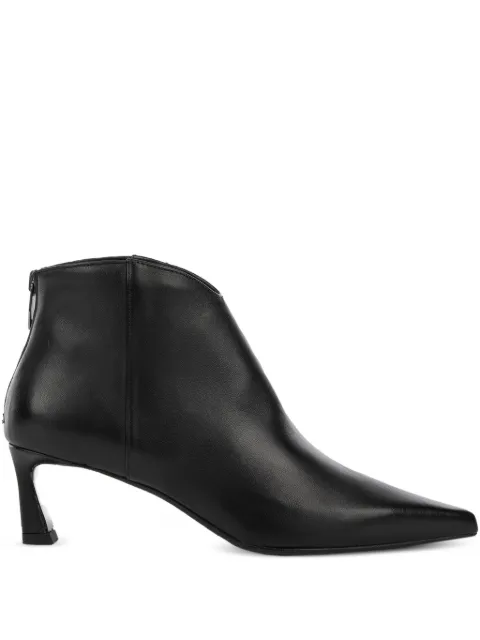 Chantal pointed toe leather boots