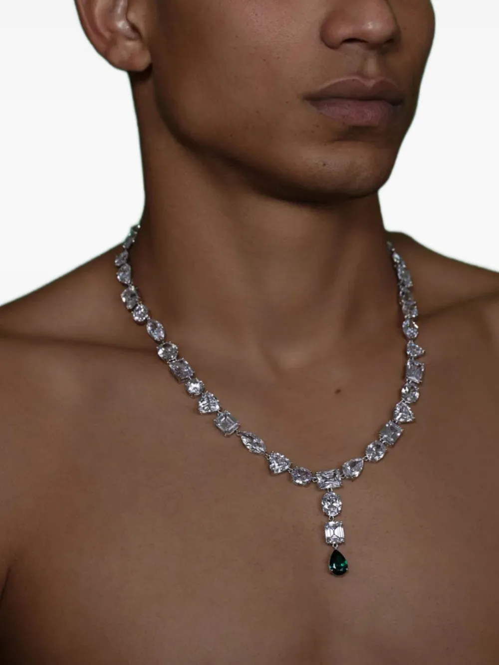 VEERT collar con dije | Image 2