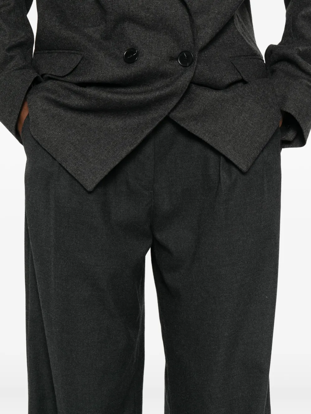 DUNST Geplooide broek Grijs