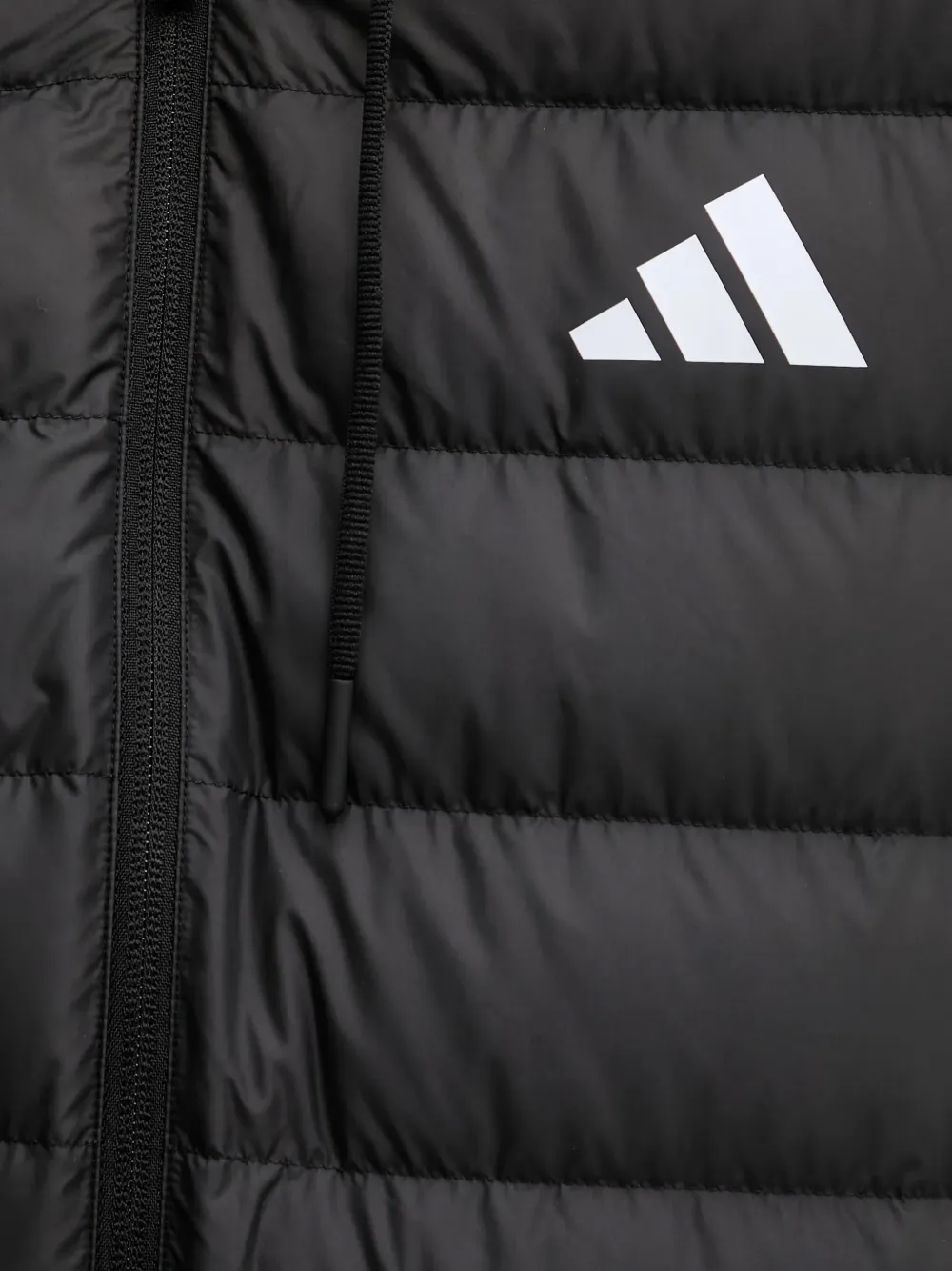 adidas Jack met logodetail en capuchon Zwart