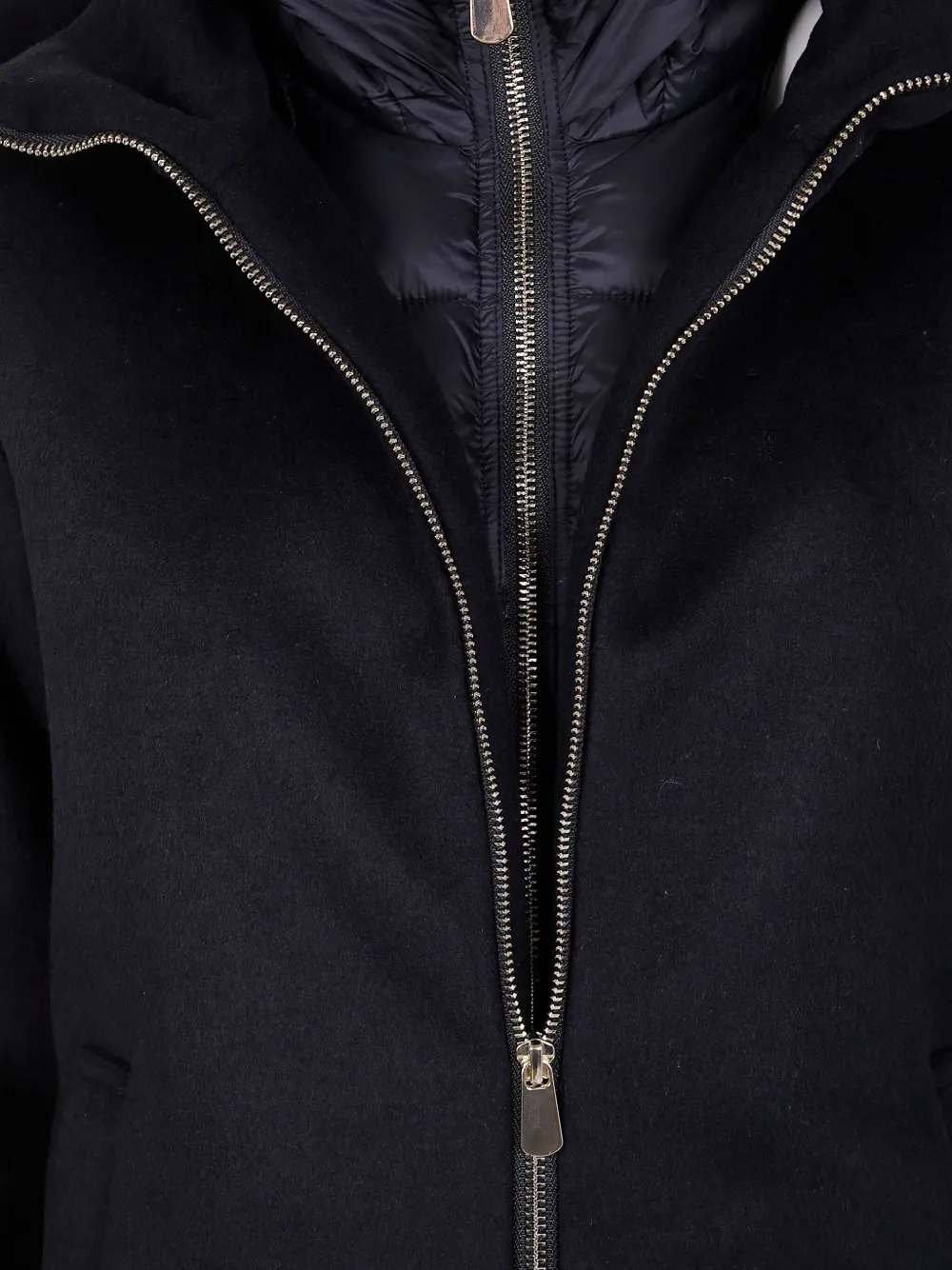 Seventy フーデッドコート | ブラック | FARFETCH JP