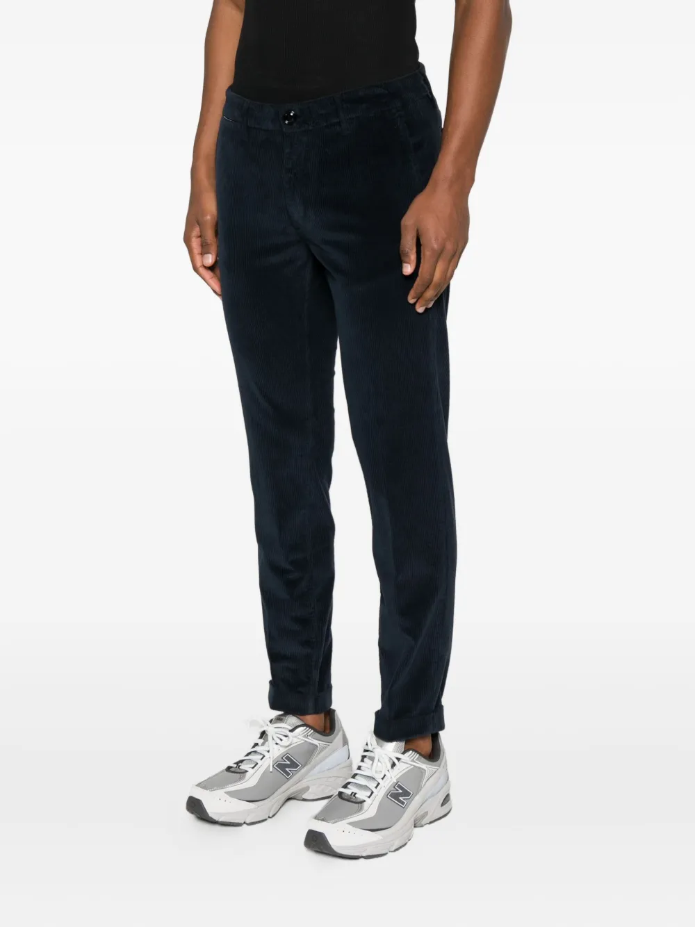 Re-hash Mucha Corduroy Cuffed-hem Chinos In Black