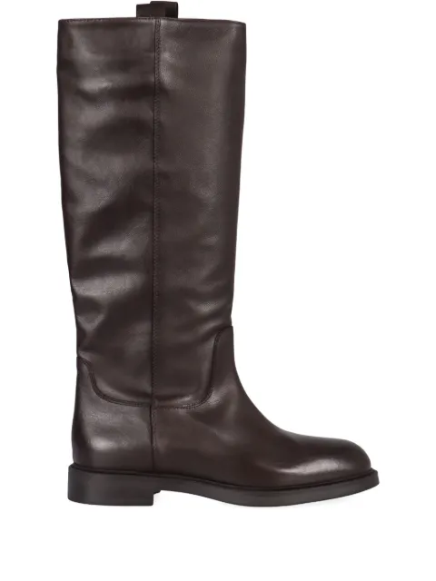 Doucal's zip-fastening almond-toe boots