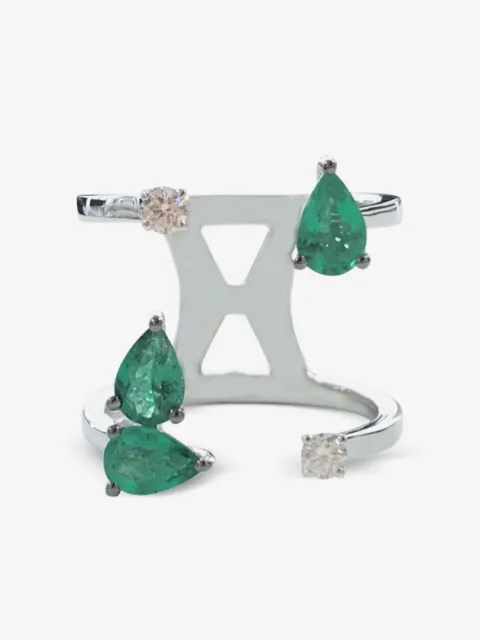 Stefere anillo en oro blanco de 18k con diamante y esmeralda